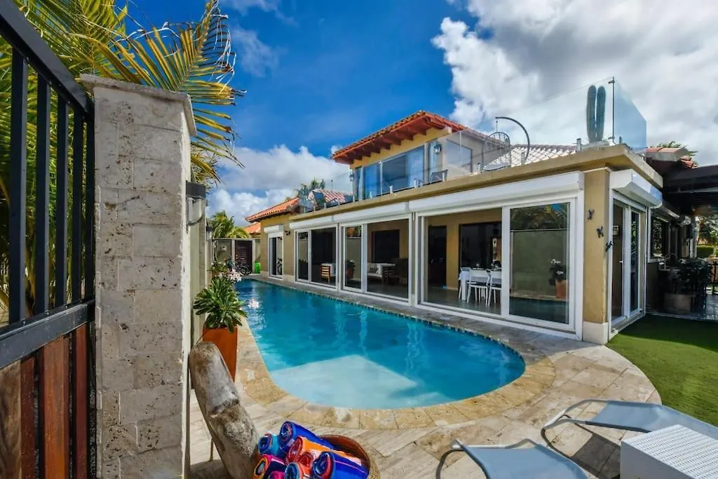 Вилла Designer House With A View Палм Бич